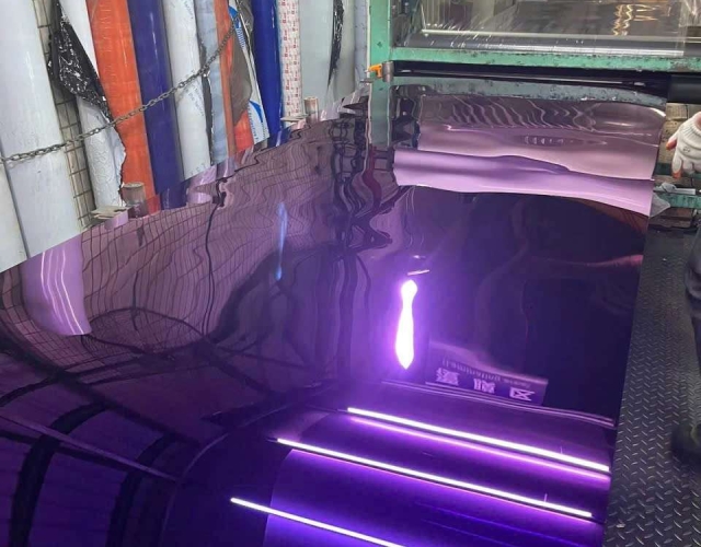 TẤM INOX MÀU MẠ PVD: Một công nghệ mang tính cách mạng thời đại