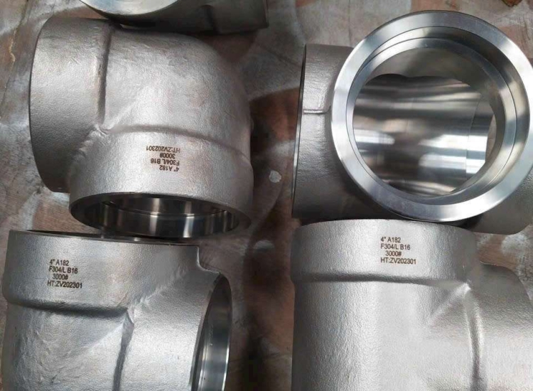 CO ĐIẾU INOX – CÚT REN TRONG REN NGOÀI 304, 316