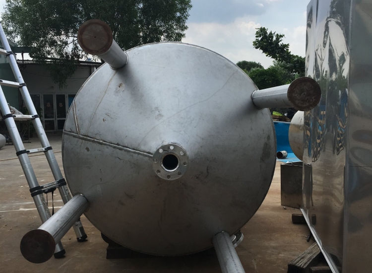 GIA CÔNG BỒN BỂ INOX CÔNG NGHIỆP