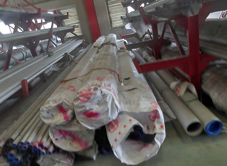 ỐNG ĐÚC INOX 304 PHI 55 DÀY 10MM