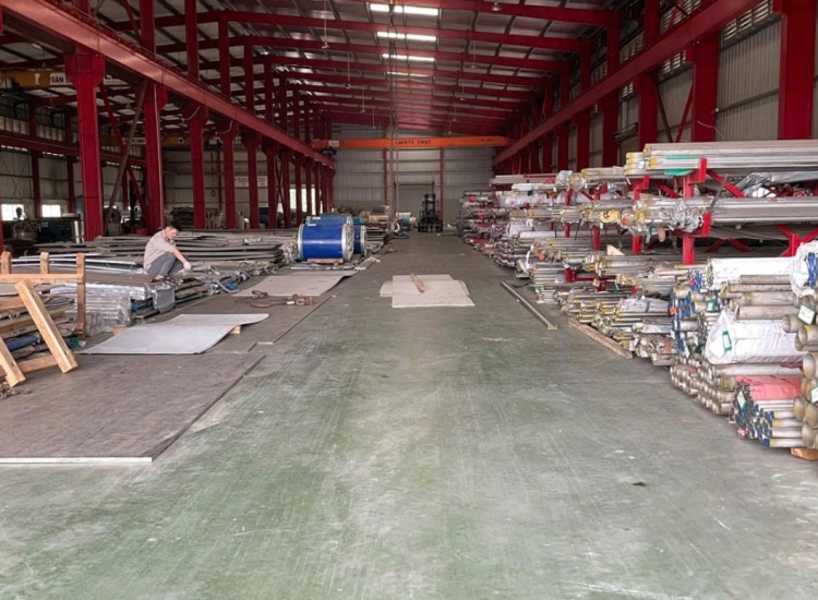 ỐNG ĐÚC INOX 304 PHI 168 DÀY 16MM