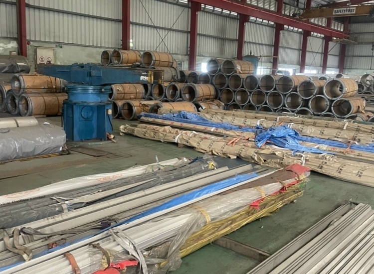 LÁP TRÒN ĐẶC 304- PHI 18|STAINLESS STEEL 304 ROUND BAR , Diameter 18mm