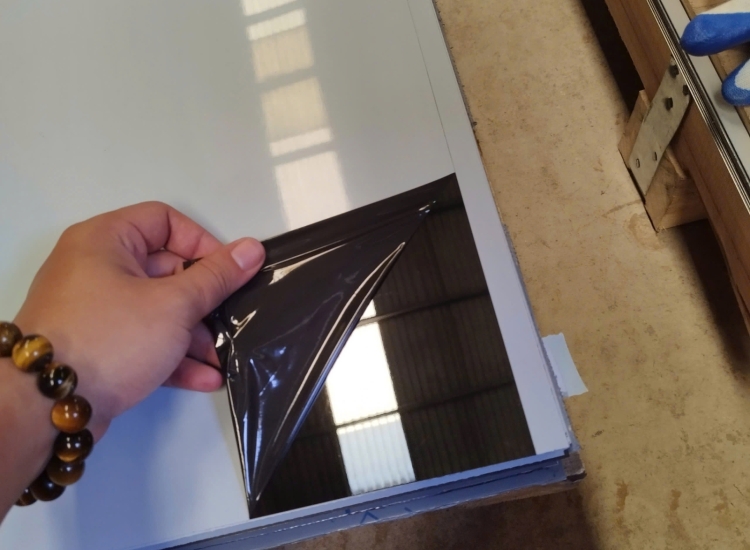 TẤM INOX GƯƠNG ĐEN BÓNG 8K