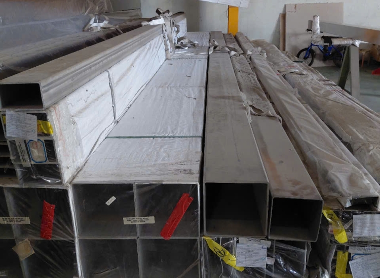 HỘP VUÔNG INOX 304/316 89.9 x 89.9 x 3.0MM