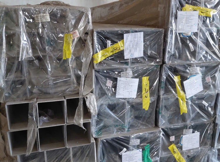 HỘP VUÔNG INOX 304/316 50 x 50 x 4.0MM