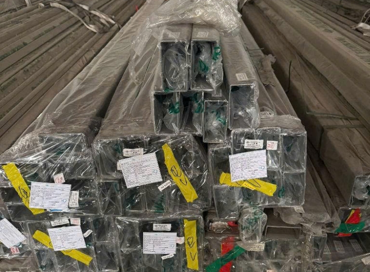 HỘP CHỮ NHẬT INOX 304/316 - 100x200x5.0MM