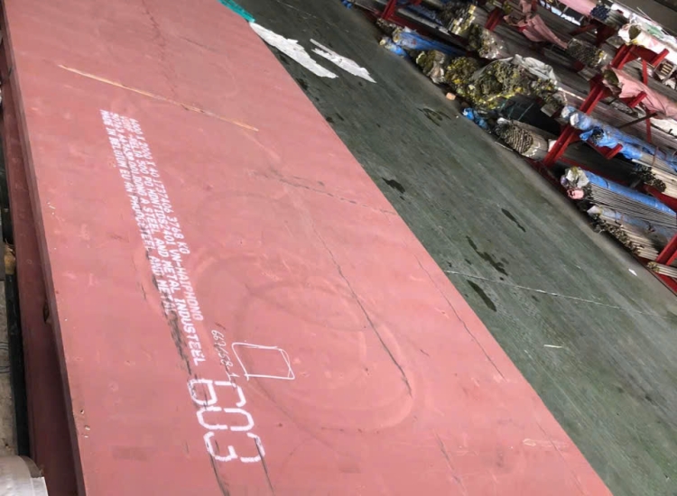 THANH LA ĐÚC 304 SỌC XƯỚC : 40 x 8.0 x 4000/6000MM/HL- LẬP LÀ INOX - Stainless Steel Flat Bar