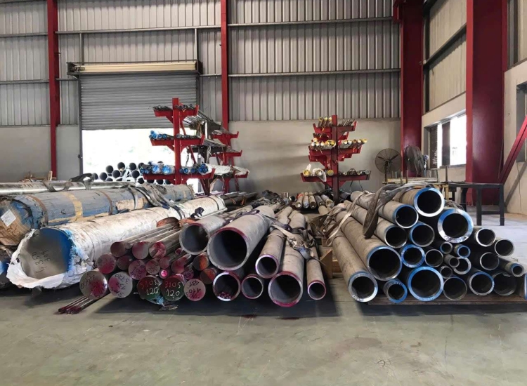 ỐNG  INOX 304, 316, 310S PHI 553.8-559.0 DÀY 12.70MM-15.87MM-22.2MM-28.57MM-34.92MM-41.27MM-47.62MM-53.97MM-XXS